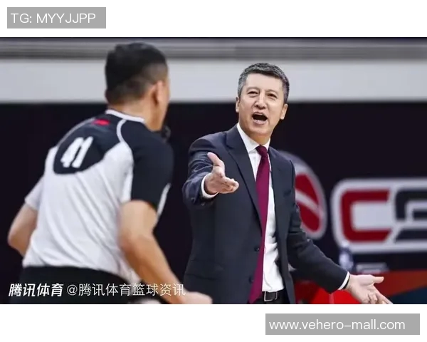 北京首钢遭遇三连败,主帅郭士强紧急召开战术会议找回状态 北京首钢遭遇三连败,主帅郭士强紧急召开战术会议找回状态