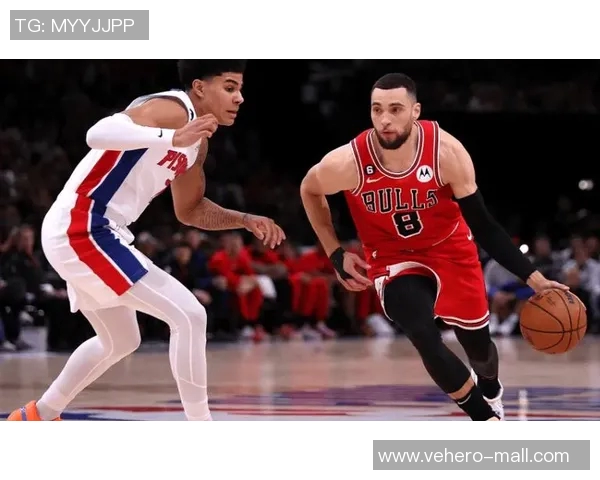 公牛主场战胜尼克斯，2020赛季正式开启