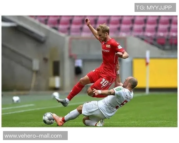 汉诺威96在德甲联赛中遭遇连败,战绩低迷困境待解